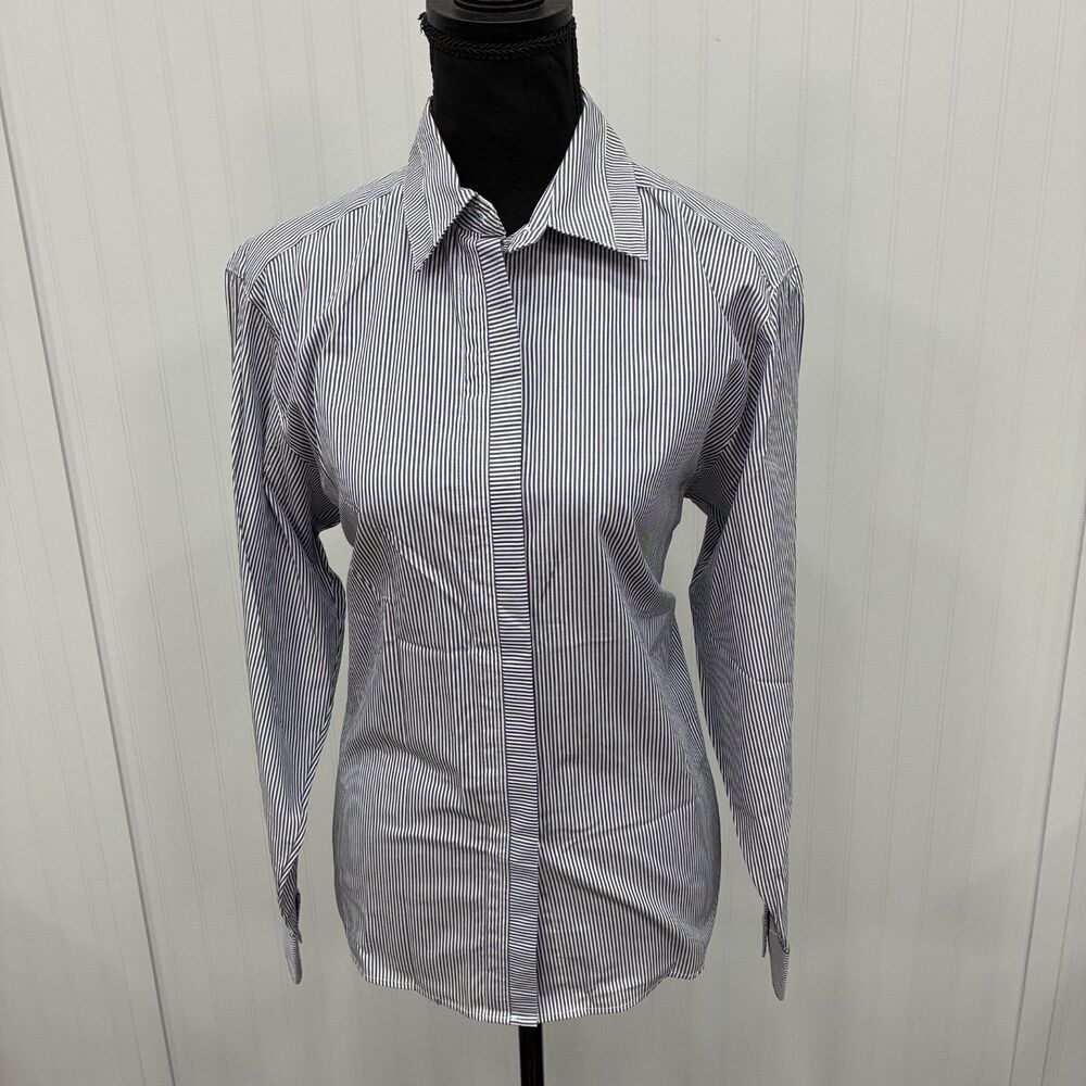 Foxcroft Women's Size 4 Blue / White Striped Long Sleeve Button-Front Shirt